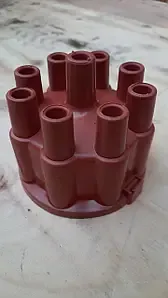 Кришка розподільника (Г-53,ЗИЛ) Кришка розподільника (Г-53,ЗИЛ)