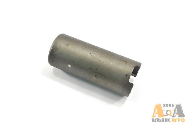 Вісь коливання ПВМ (з прорізом) (L=119 мм, D=50 мм, М36х3) длінна МТЗ-82, 892, 1025 (JFD) Вісь коливання ПВМ (з прорізом) (L=119 мм, D=50 мм, М36х3) длінна МТЗ-82, 892, 1025 (JFD)